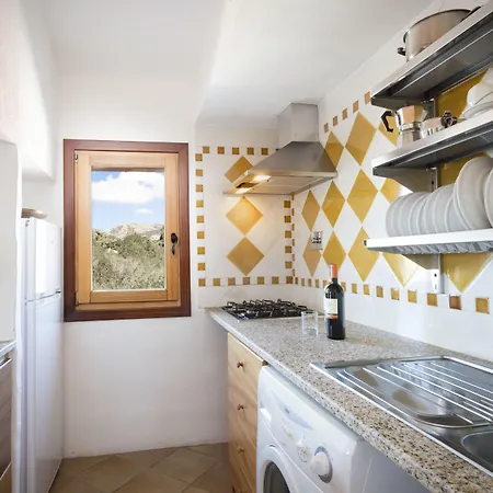 Ξενοδοχείο με διαμερίσματα Residenza Capriccioli 3*