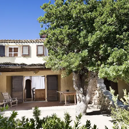 Residenza Capriccioli Ξενοδοχείο με διαμερίσματα 3*