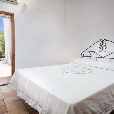 Residenza Capriccioli Ξενοδοχείο με διαμερίσματα 3*