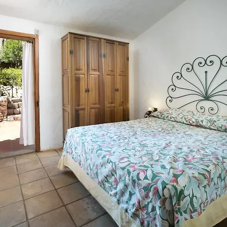 Ξενοδοχείο με διαμερίσματα Residenza Capriccioli 3*