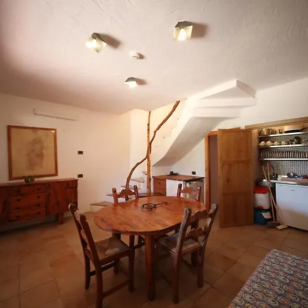 Residenza Capriccioli Ξενοδοχείο με διαμερίσματα 3*