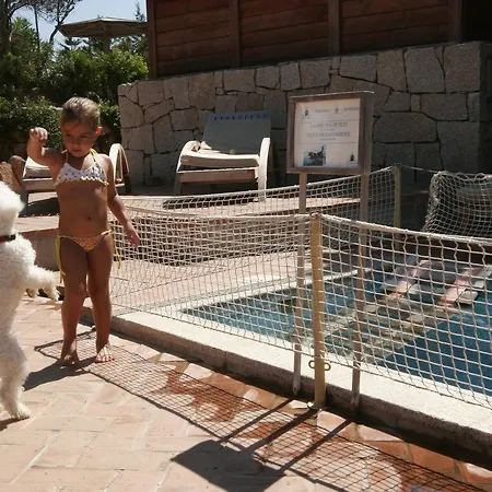 Residenza Capriccioli Ξενοδοχείο με διαμερίσματα