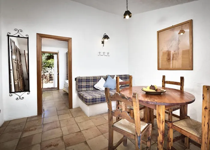 卡普里乔利公寓 4*