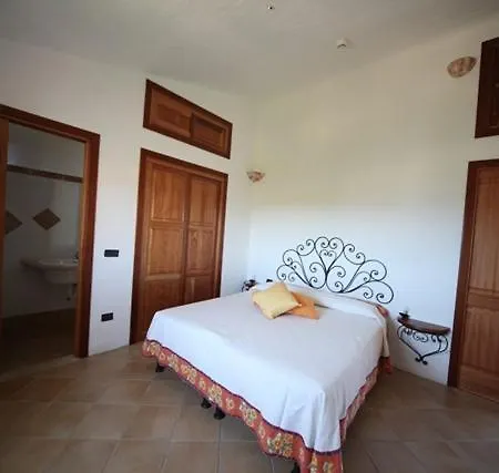 شقة فندقية Residenza Capriccioli 3*