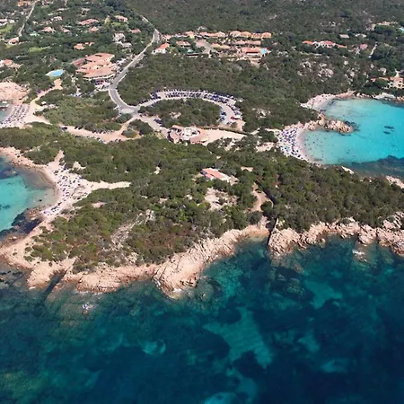 Ξενοδοχείο με διαμερίσματα Residenza Capriccioli 4*