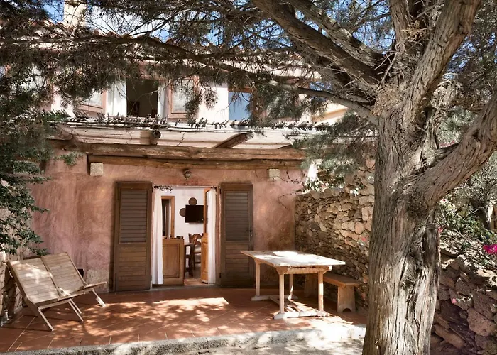 Residenza Capriccioli מלון דירות