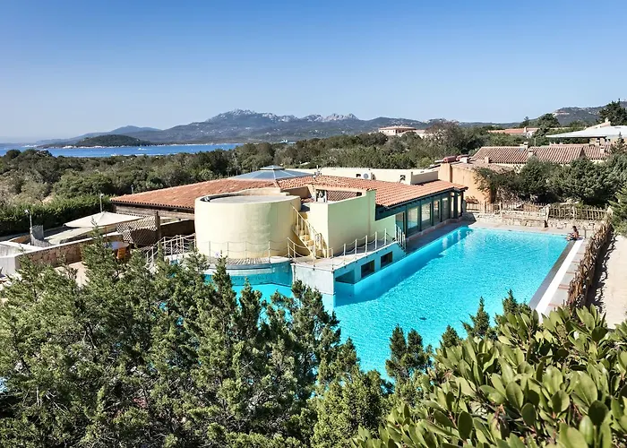 Residenza Capriccioli 4*